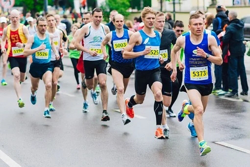race-932254__340.webp.jpg